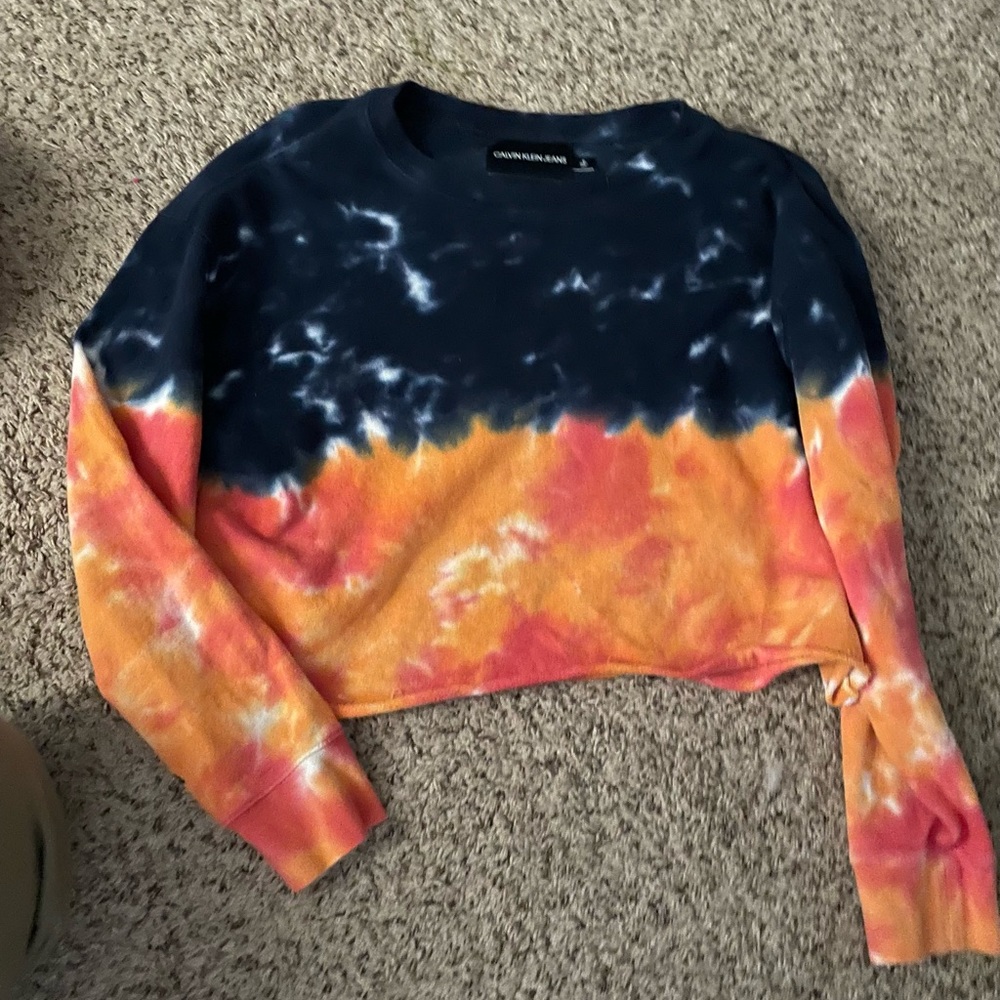 Crop sweater